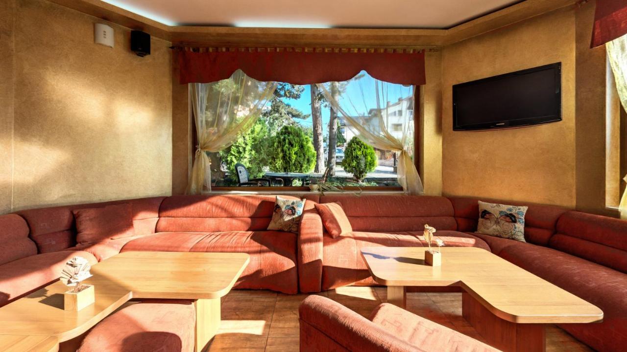 Family Hotel Emaly 1 Bankya Dış mekan fotoğraf