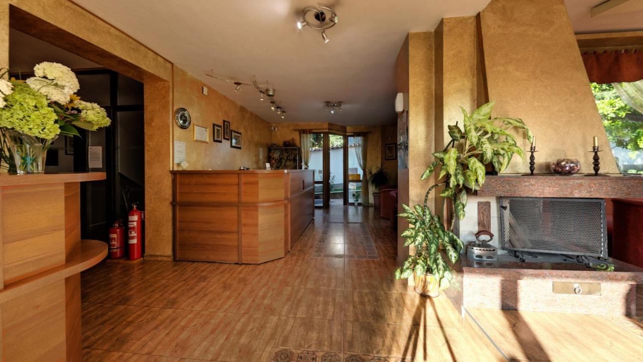 Family Hotel Emaly 1 Bankya Dış mekan fotoğraf