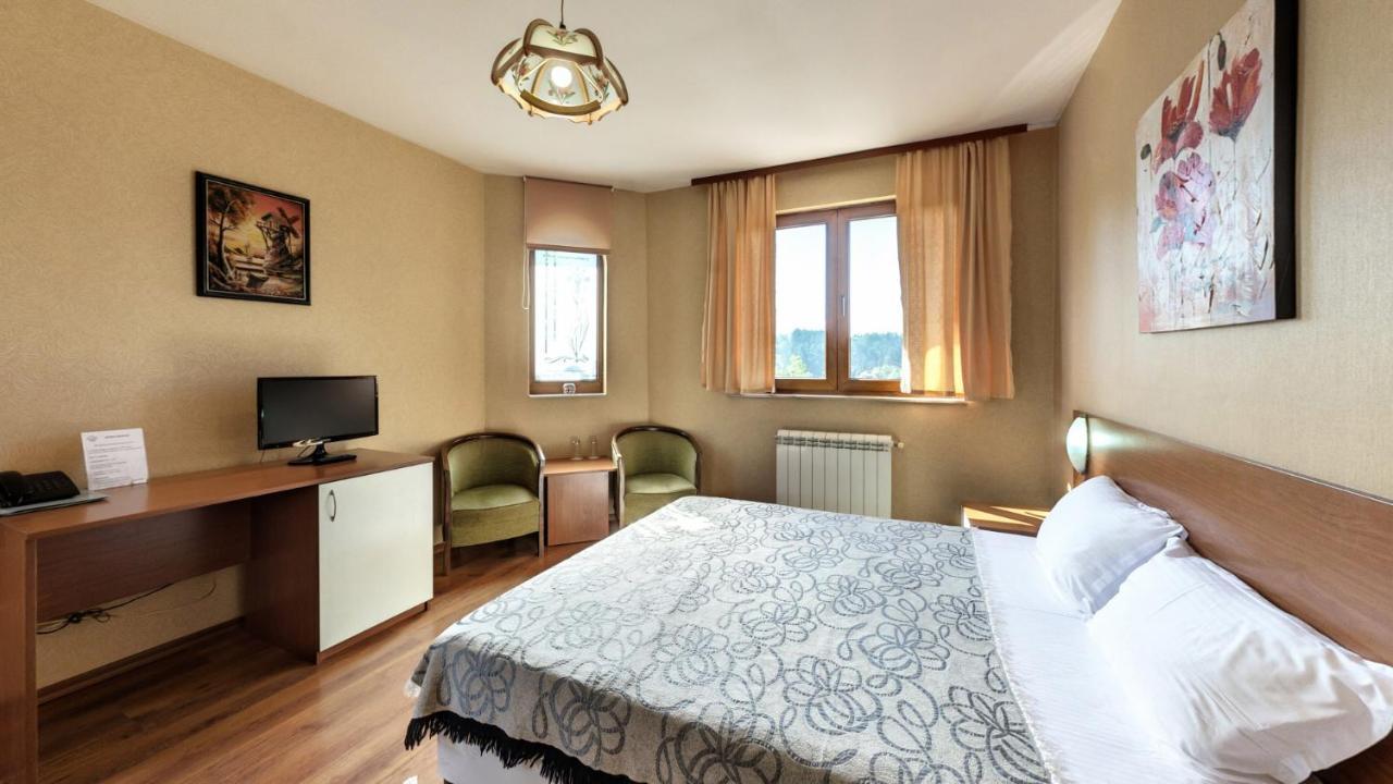 Family Hotel Emaly 1 Bankya Dış mekan fotoğraf