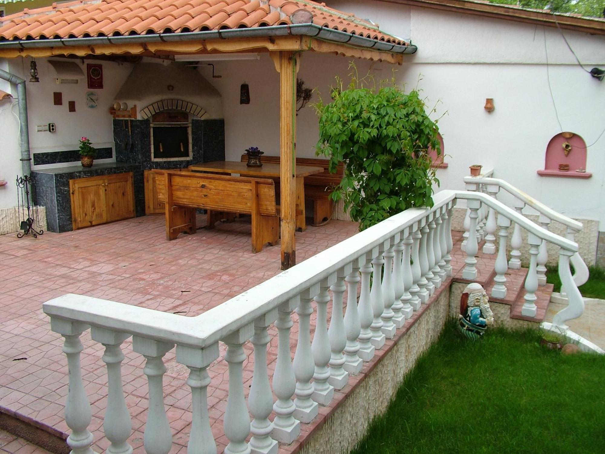 Family Hotel Emaly 1 Bankya Dış mekan fotoğraf