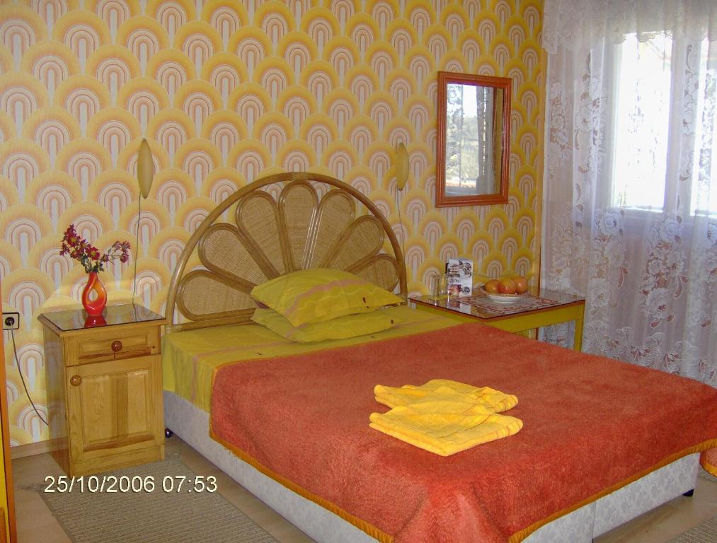 Family Hotel Emaly 1 Bankya Oda fotoğraf